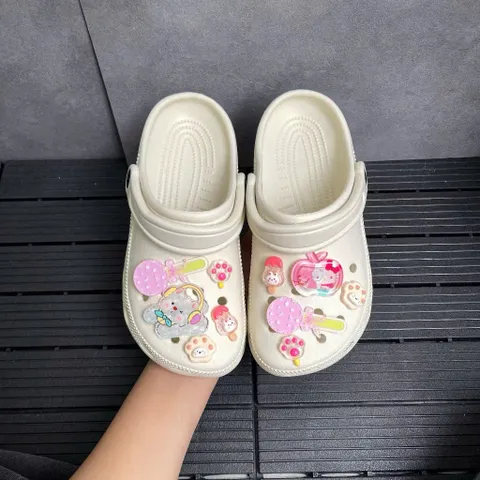 [Màu be] Dép Sục Quai Hậu Classic xinh xắn, dễ thương, đế cao 3 cm tặng kèm charm