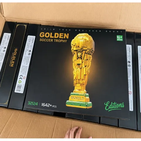 (HÀNG ĐẸP)Bộ lắp ráp wonld cup GOLDEN 2026