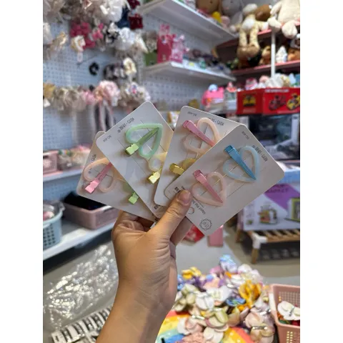 [Kẹp] Set 2c kẹp tóc tim phản quang
