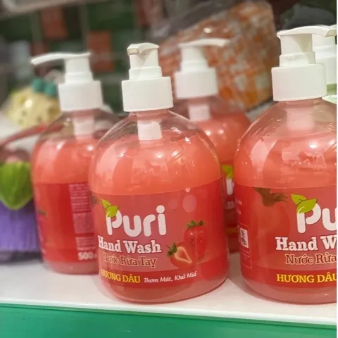 Nước rửa tay Puri Hương Dâu Thơm Mát Khử Mùi dạng chai