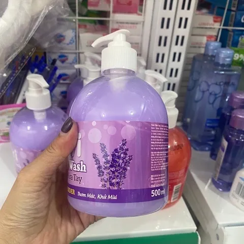 Nước rửa tay Puri Hương Lavender dạng chai bơm