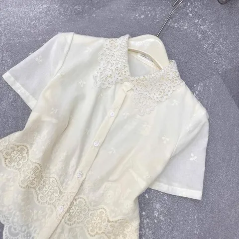 Áo sơ mi thô cổ ren dáng croptop siêu xinh, chất thô boi mềm mát siêu đẹp, áo T-Hoa - May0915