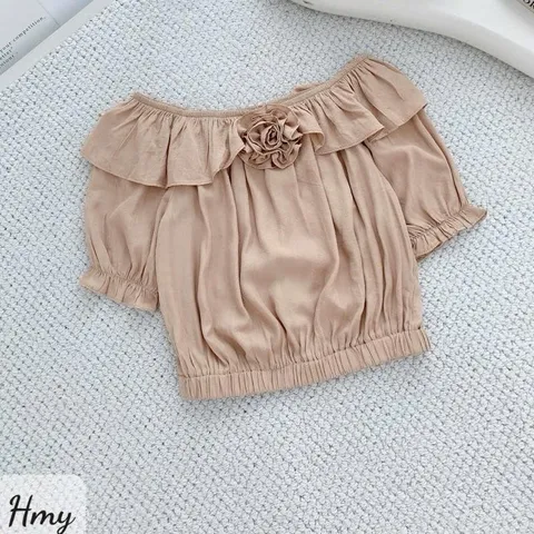 Áo trễ vai bèo đính hoa bo gấu mặc được 2 kiểu trễ vai và cổ tròn, chất đũi mềm siêu mát - May0915