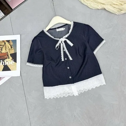 Áo sơ mi bò giấy TH phối ren dáng croptop siêu xinh dễ mặc - May0915