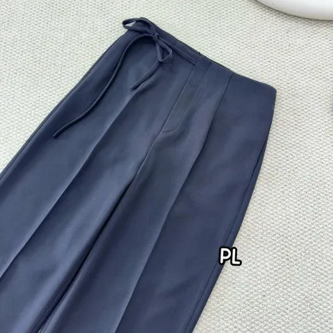 Quần công sở ống rộng PL - Thiết kế đơn giản, màu sắc đa dạng, phù hợp cho mọi dịp - May0915