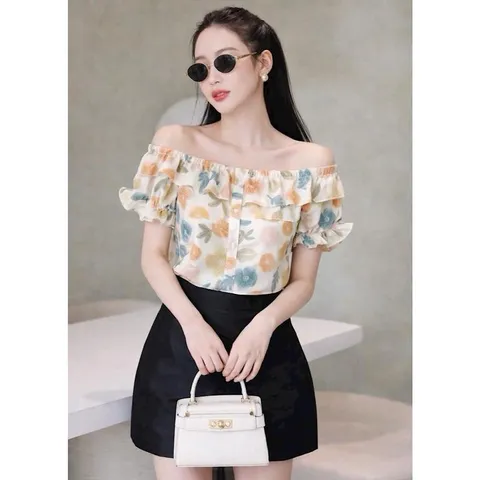 Áo trễ vai hoa nữ thời trang với thiết kế tay phồng và họa tiết hoa tinh tế - Dứa - May0915