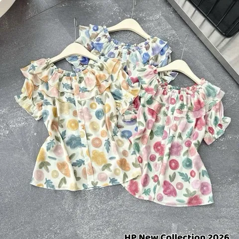 Áo trễ vai hoa nữ thời trang với thiết kế tay phồng và họa tiết hoa tinh tế - Dứa - May0915