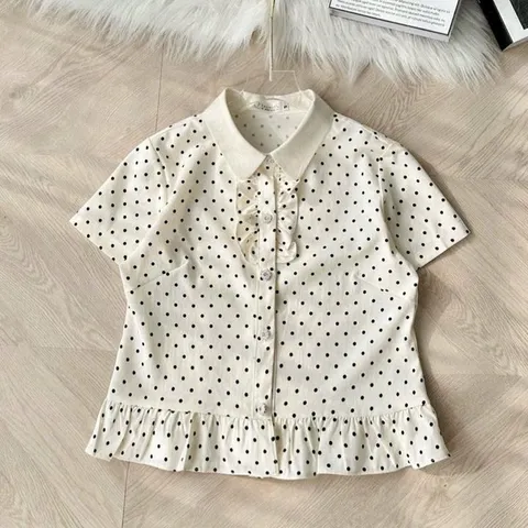 Áo sơ mi chấm bi phối bèo dáng croptop - May0915