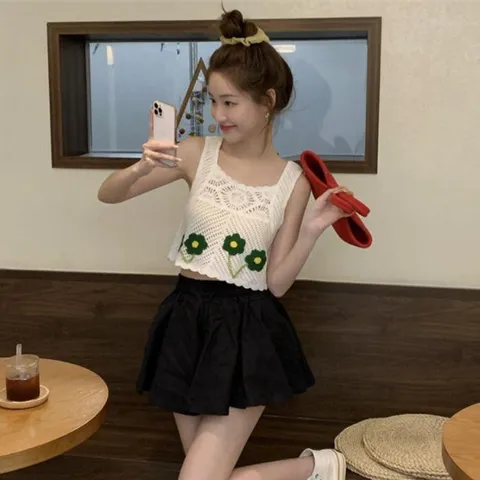 Áo Ren Ba Lỗ Sát Nách Len Họa Tiết Hoa Xinh Xẻo Cho Mùa Hè Năng Động - May0915
