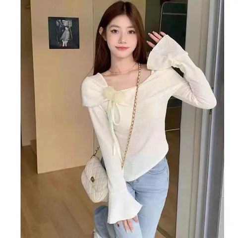 SALE - Áo trễ vai đính hoa vạt chéo siêu xinh - May0915