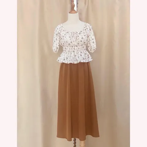 Sét váy hoa nhí tiểu thư, áo mặc được 2 kiểu trễ vai và cổ tròn - Mây Boutique