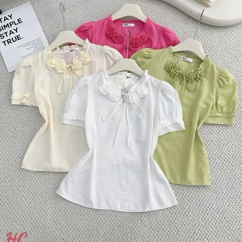 Áo sơ mi cổ bèo đính hoa tone màu cực xinh, chất mềm siêu mát - May0915
