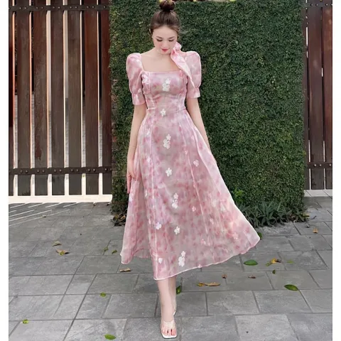 Váy maxi tơ óng hoa thêu nơ cổ tiểu thư sang chảnh