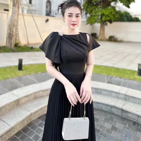 Váy trượt phủ vai xếp ly, váy dự tiệc sang chảnh