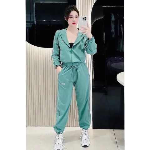 Bộ quần áo gió cao cấp chất mềm siêu đẹp, form trẻ trung tôn dáng - May0915