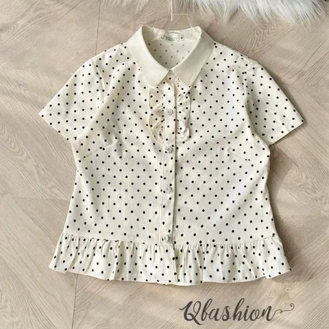 Áo sơ mi chấm bi vạt bèo trẻ trung xinh xắn - May0915