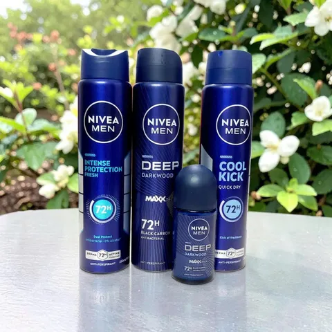 Xịt Khử Mùi Nam NIVEA MEN 72H Tiện Dụng Cho Nam Giới