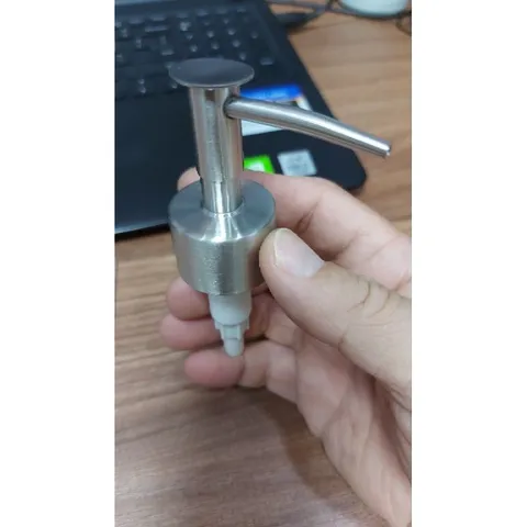 Đầu vòi dạng ấn Type D thay thế tiện dụng cho bình xịt xà bông nhà tắm, bình kem dưỡng da