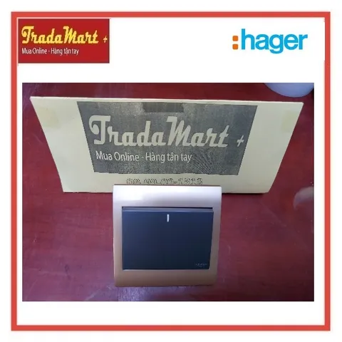 [Hàng chính hãng Hager] - Công tắc đơn 1 chiều màu Carbon WGL111CA + viền vàng WXEC1GO Hager