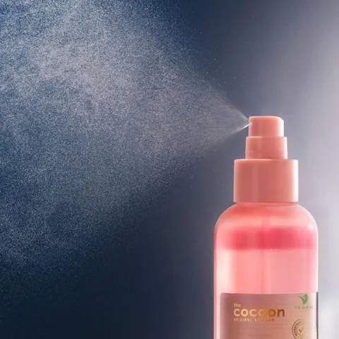 [BEBU] COMBO 2 Tinh chất xịt dưỡng Sen Hậu Giang Cocoon Thuần Chay Dưỡng Ẩm Phục Hồi Da 2x50ml