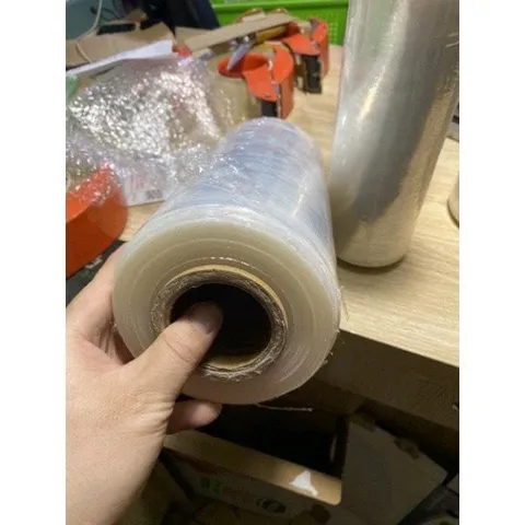 Màng PE cuốn bụng giảm béo 1.5kg khổ 25cm. Màng PE bọc hàng hoá tiện dụng