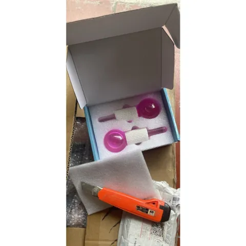 Quả cầu lạnh massage mặt, đẩy tinh chất, 1 hộp 2 quả cầu lạnh. Quả cầu lạnh màu xanh dương, hồng