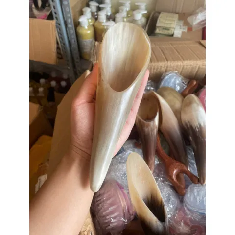 Dụng cụ Day Ấn huyệt sừng ống tròn LƯỢC TÂM massage cạo gió nguyên khối giúp giãn gân cốt toàn thân 837846