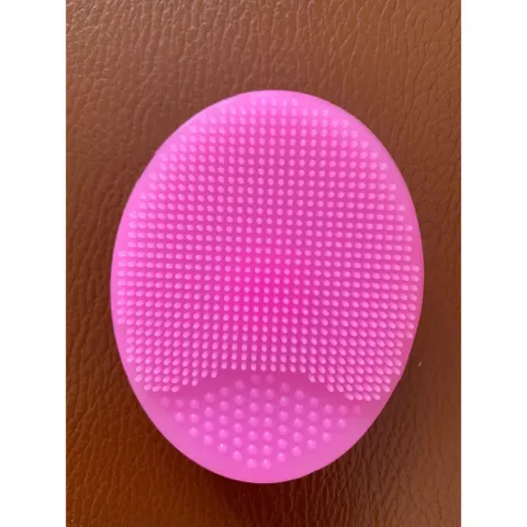 Miếng cọ rửa mặt, tẩy tế bào chết, gội đầu cho em bé (màu giao ngẫu nhiên) 837849