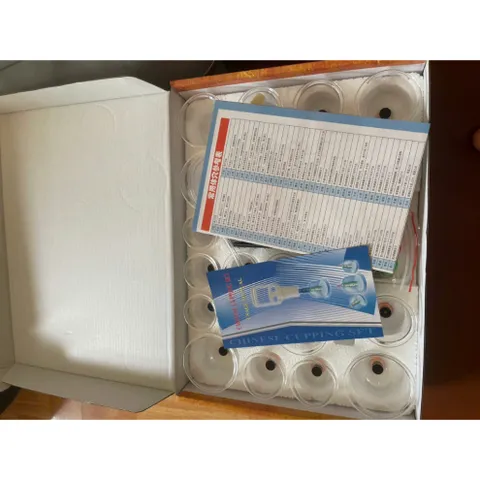 Bộ Giác hơi 24 cốc chân không- Không Dùng Lửa,Nhựa Nguyên Sinh 24 Cốc, Bền Bỉ + 1 lọ tinh dầu 837934