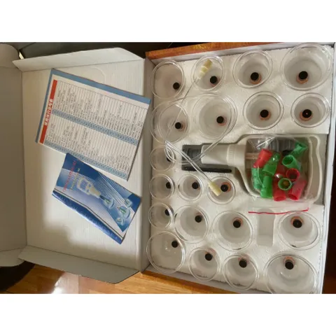 Bộ Giác hơi 24 cốc chân không- Không Dùng Lửa,Nhựa Nguyên Sinh 24 Cốc, Bền Bỉ + 1 lọ tinh dầu 837934