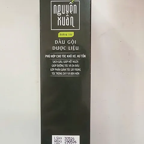 Dầu Gội Dược Liệu Nguyên Xuân Xanh Lá 260g