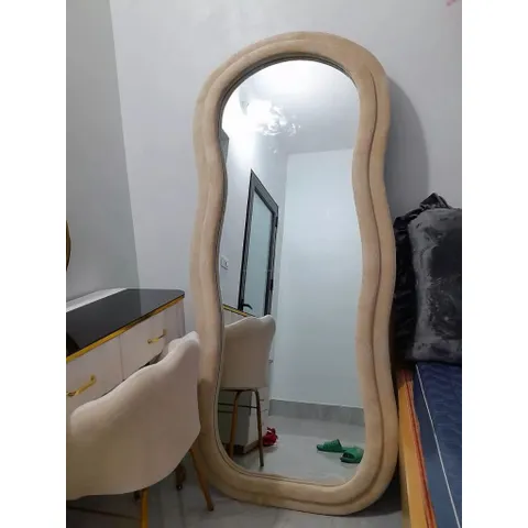Gương soi toàn thân dáng mây mềm bọc nỉ cao cấp, nỉ Hàn nhập khẩu, kích thước 70x170cm