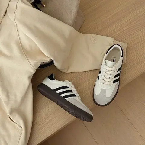 Giày Sneaker Nữ Sọc Đế Nâu Vintage – Giày Thể Thao Basic, Cá Tính, Dễ Phối Đồ
