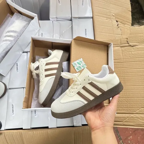 Giày Sneaker Nữ Sọc Đế Nâu Vintage – Giày Thể Thao Basic, Cá Tính, Dễ Phối Đồ
