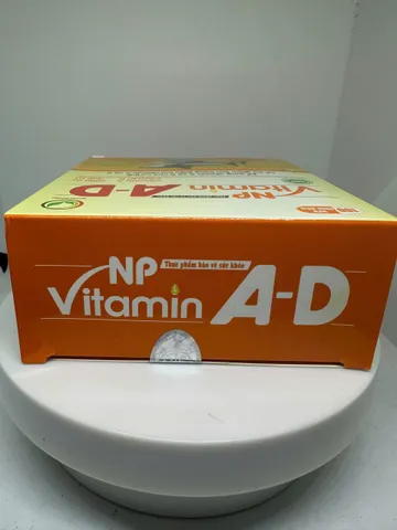 Vitamin AD - Hộp 100 viên - Sáng mắt đẹp da ,Giúp trẻ chắc xương, phát triển hệ xương khẻo mạnh, cao lớn.