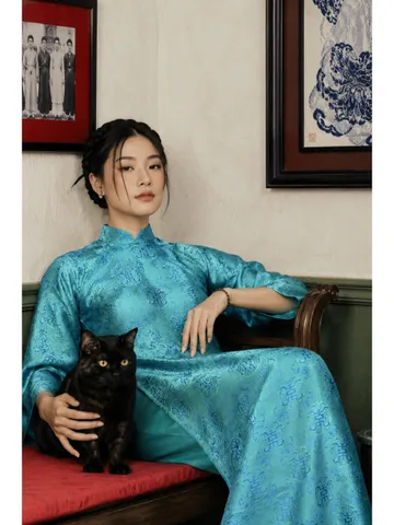 Áo dài họ Huỳnh [Lụa nha xá] [version Quý Phái] [vải may áo dài khổ 9 tấc] [Họa tiết Thọ Dơi]