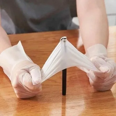 Hộp 100 chiếc gang tay dùng 1 lần dai bền