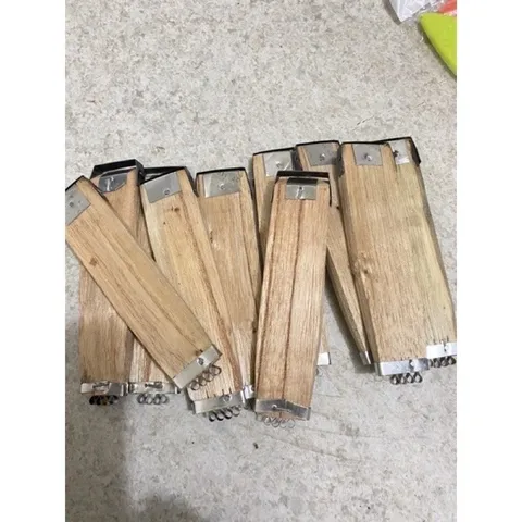 Nạo dừa, nạo vỏ sợi bằng gỗ - Nạo gỗ truyền thống