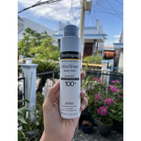 Chai xịt chống nắng Neutrogena (Cam kết hàng chính hãng)