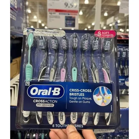 Bàn chải Oral-B CrossAction Pro-Advanced (set 8 cây) hàng Mỹ