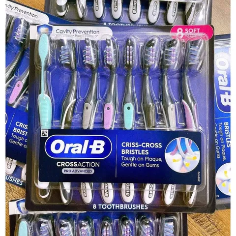 Bàn chải Oral-B CrossAction Pro-Advanced (set 8 cây) hàng Mỹ