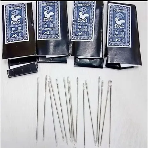 Chỉ  Khâu Quần Áo Dài 900m Kèm 3 Kim