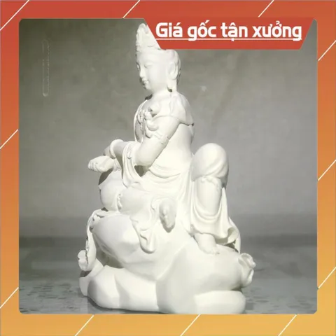 Tượng ngài Quan Thế Âm tự tại cao 13cm composite đẹp