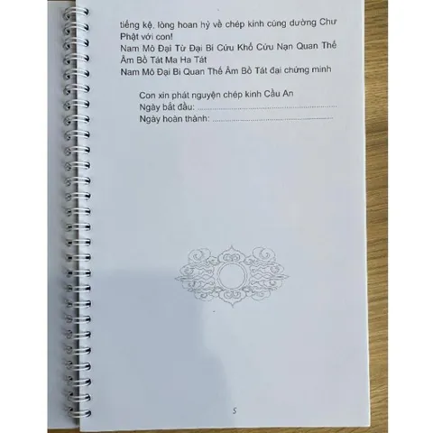 Vở chép kinh in mờ Cầu An Khổ a4 lò xo đẹp, tặng viết