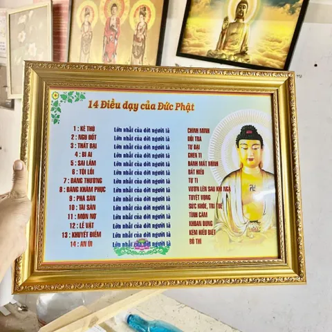 Khung LỜI PHẬT DẠY - Có khung, đủ kích thước  có hoả tốc 3 CỠ