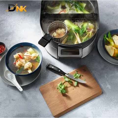 Nồi Lẩu & Hấp 2 Trong 1 WMF Lono Hot Pot Steam Đức – Cromargan®, Lẩu 2 Ngăn, Công Suất 1750W