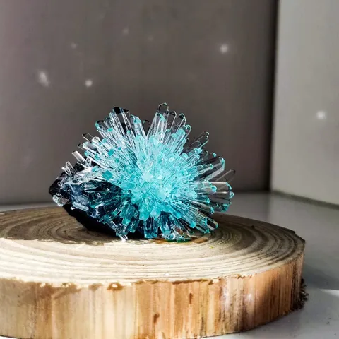 Bộ Nuôi Tinh Thể Hoa Đá Crystella - Tái Hiện Sự Kỳ Diệu Của Thiên Nhiên Ngay Tại Nhà!