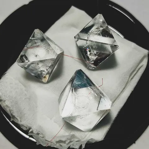 Bộ Nuôi Tinh Thể Kim Cương Trong Suốt Phèn Chua Crystella – Thử Thách Trải Nghiệm STEM Độc Đáo Tại Nhà