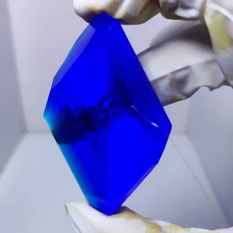 Bộ Nuôi Đơn Tinh Thể Đồng Sulfate Crystella - Thử Thách STEM Đỉnh Cao Cho Người Yêu Khoa Học!