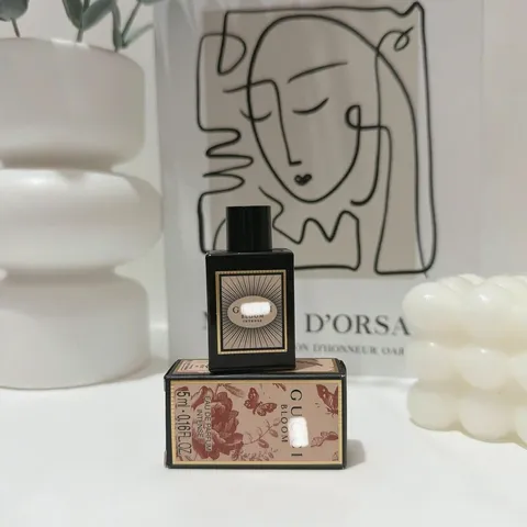 Nước hoa Gucci Bloom Eau De Parfum Intense 5ml lưu hương lâu quyến rũ 🏷️ Giá tốt nhất tại đây